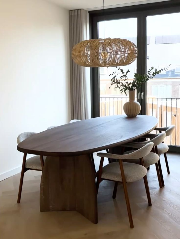 MESA PARA COMEDOR PARIS
