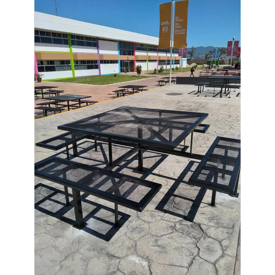 MESA CON 4 BANCAS PARA EXTERIORES