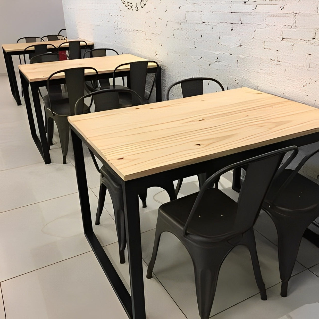 MESA PARA RESTAURANTE DE ESTILO INDUSTRIAL 301